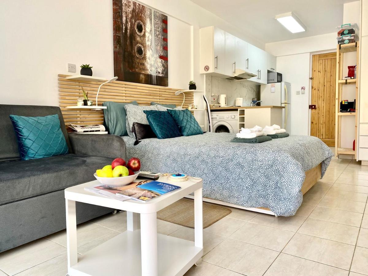 Ev Zin:cozy, Newly Rennovated, Studio, Swimming Pool B102