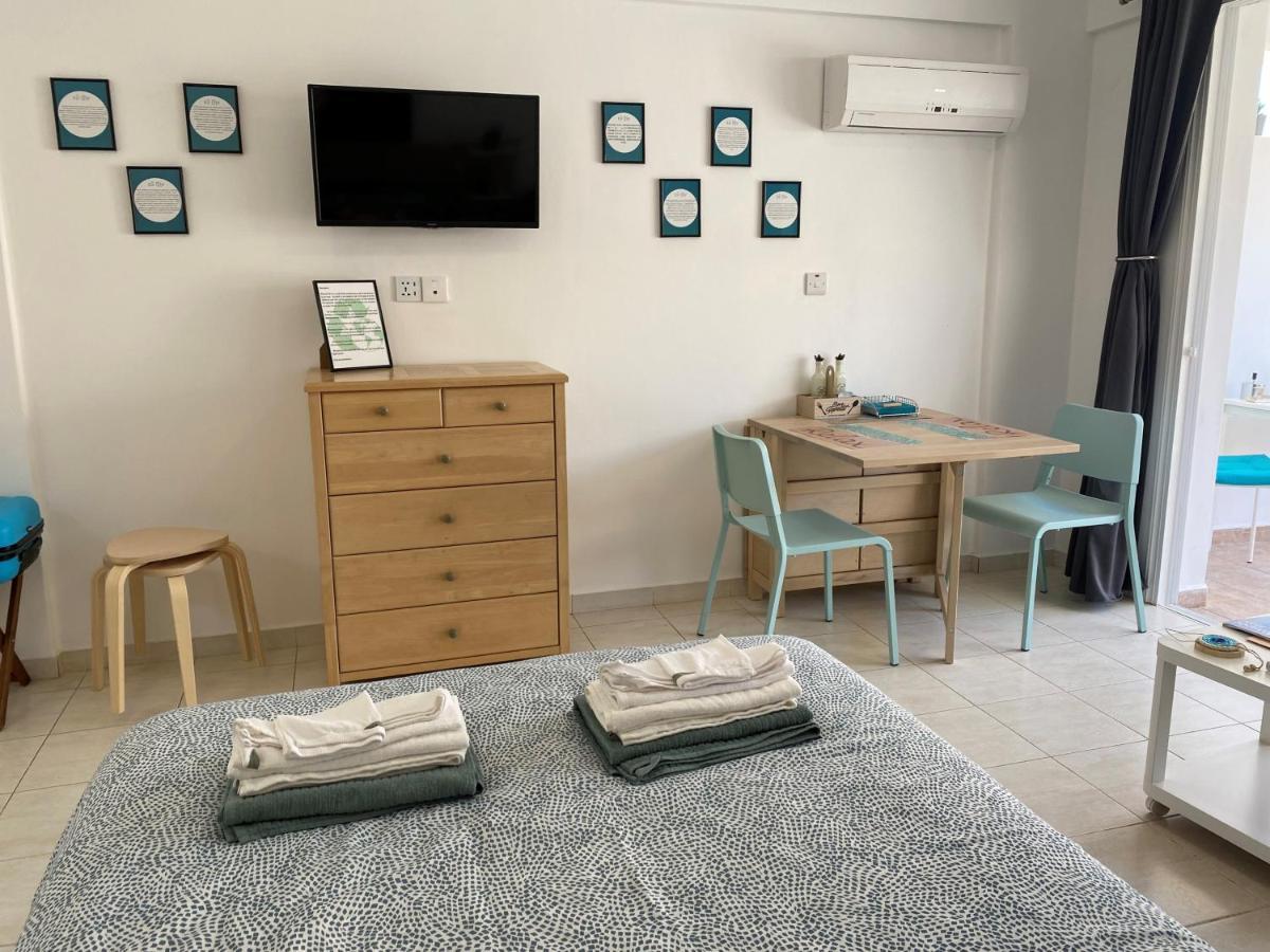 Ev Zin:cozy, Newly Rennovated, Studio, Swimming Pool B102 * Paphos